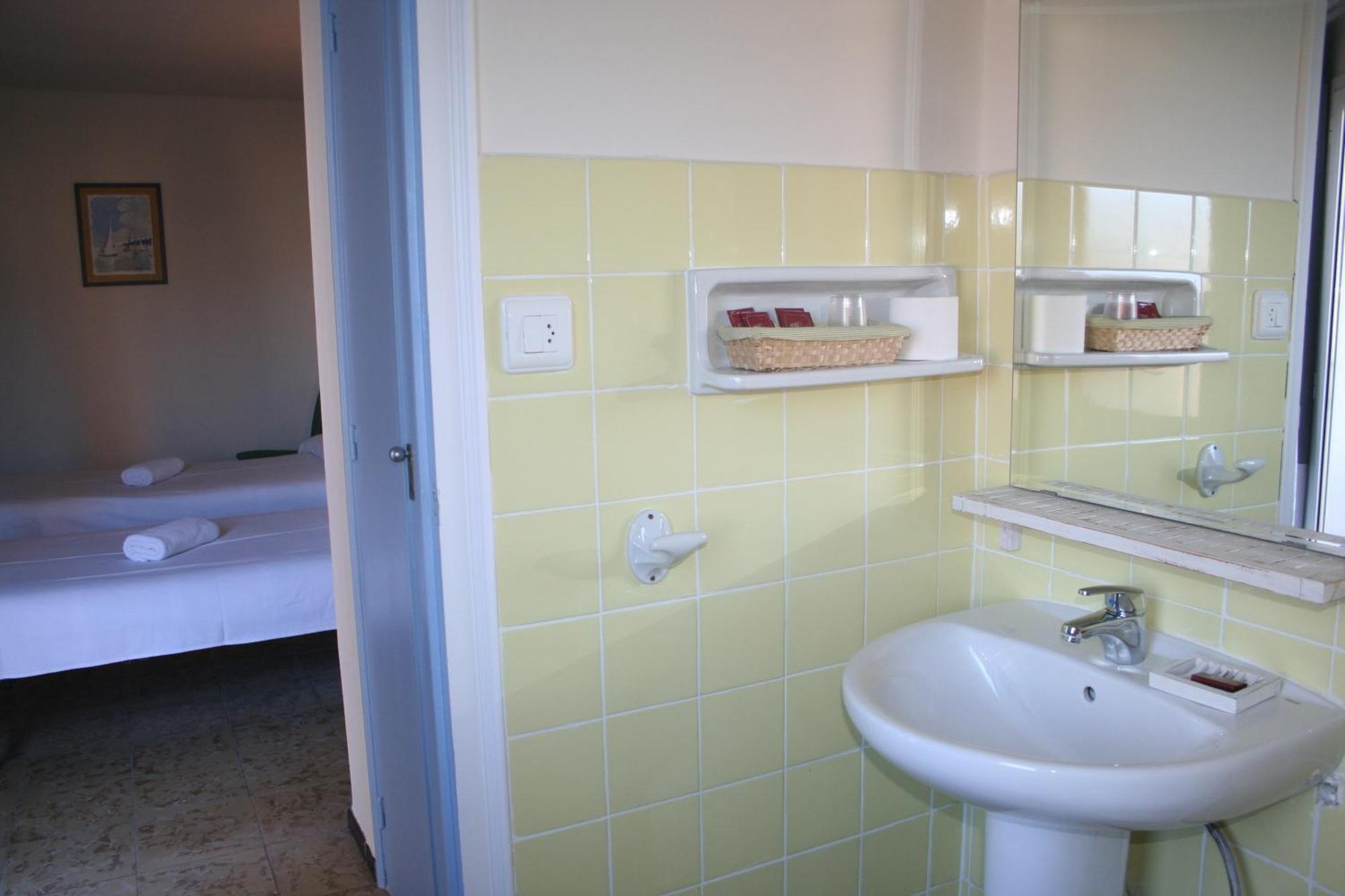 Hotel del Mar Sant Feliu de Guíxols Habitación foto